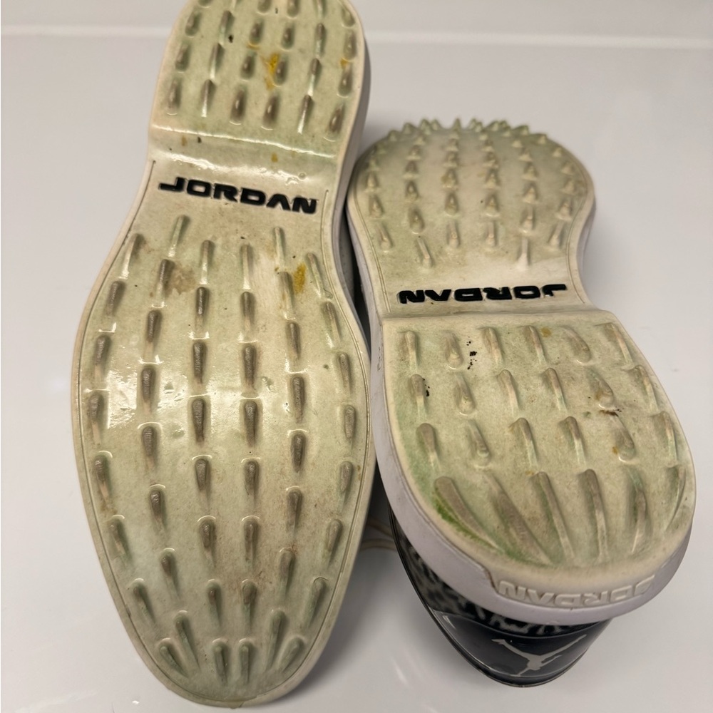 Jordan Sneakers with White Textured Soles